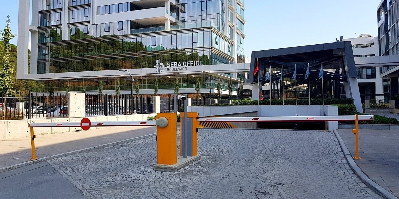 Kollu Otopark Bariyer Sistemleri