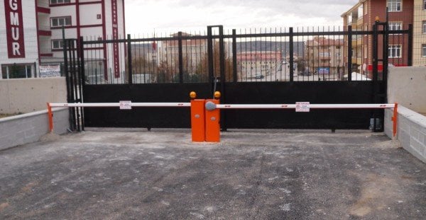 NİCE M BAR 4 METRE OTOMATİK KOLLU BARİYER SİSTEMİ (AKSESUARLI KİT) (PROFESYONEL YOĞUN GEÇİŞE UYGUN)